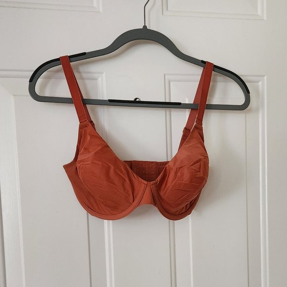 NWOT Clay CUUP Unlined The Triangle Microfiber Bra - Picture 2 of 7